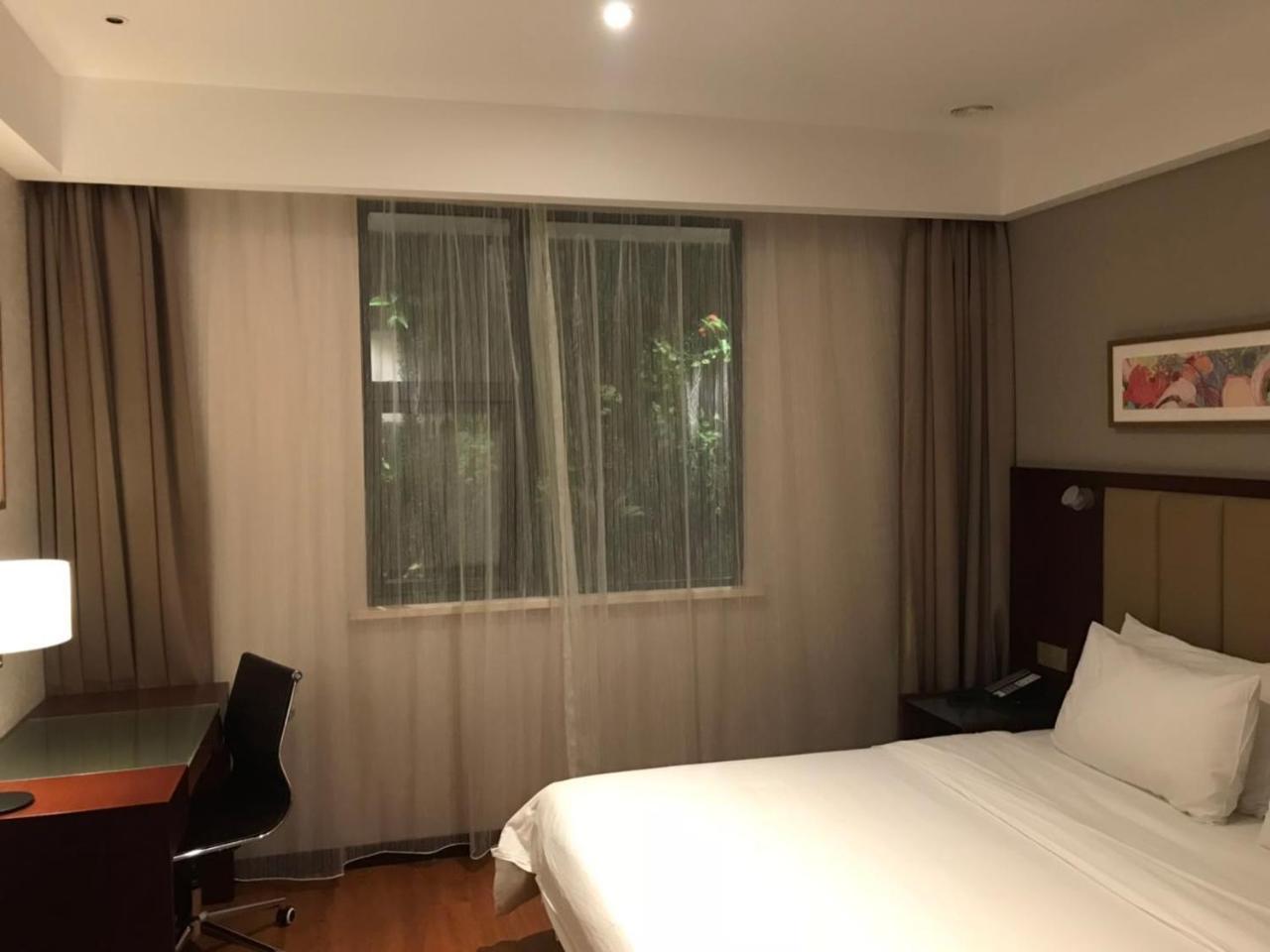 Yitel Hotel Shanghai Exterior photo
